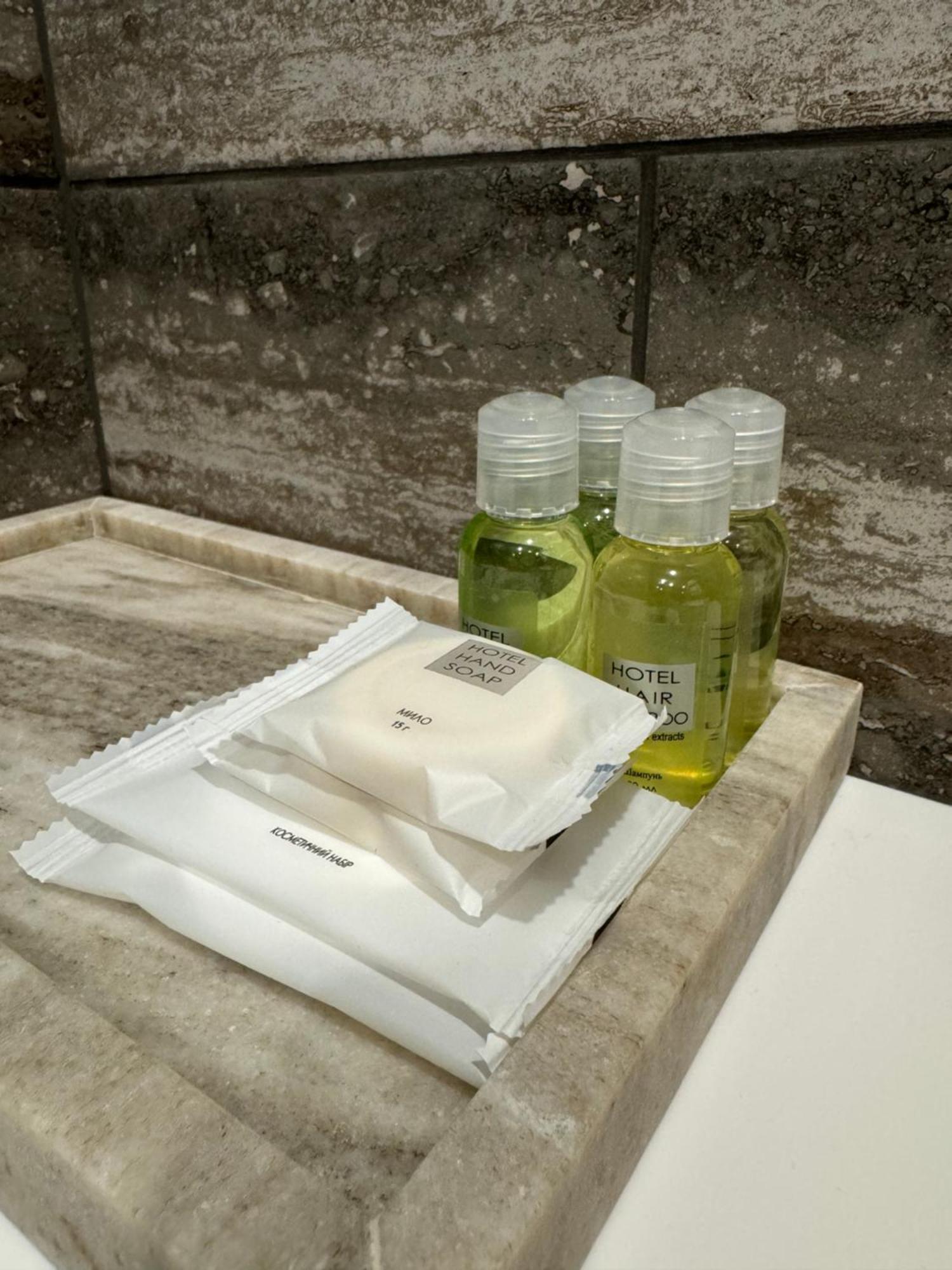 Alir Hotel Житомир Екстериор снимка